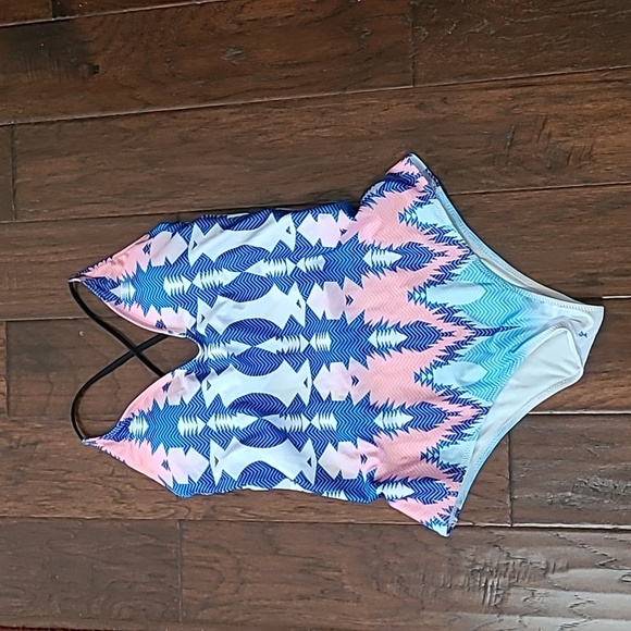 Ekouaer women's 1 piece swimsuit size Large - Picture 1 of 4